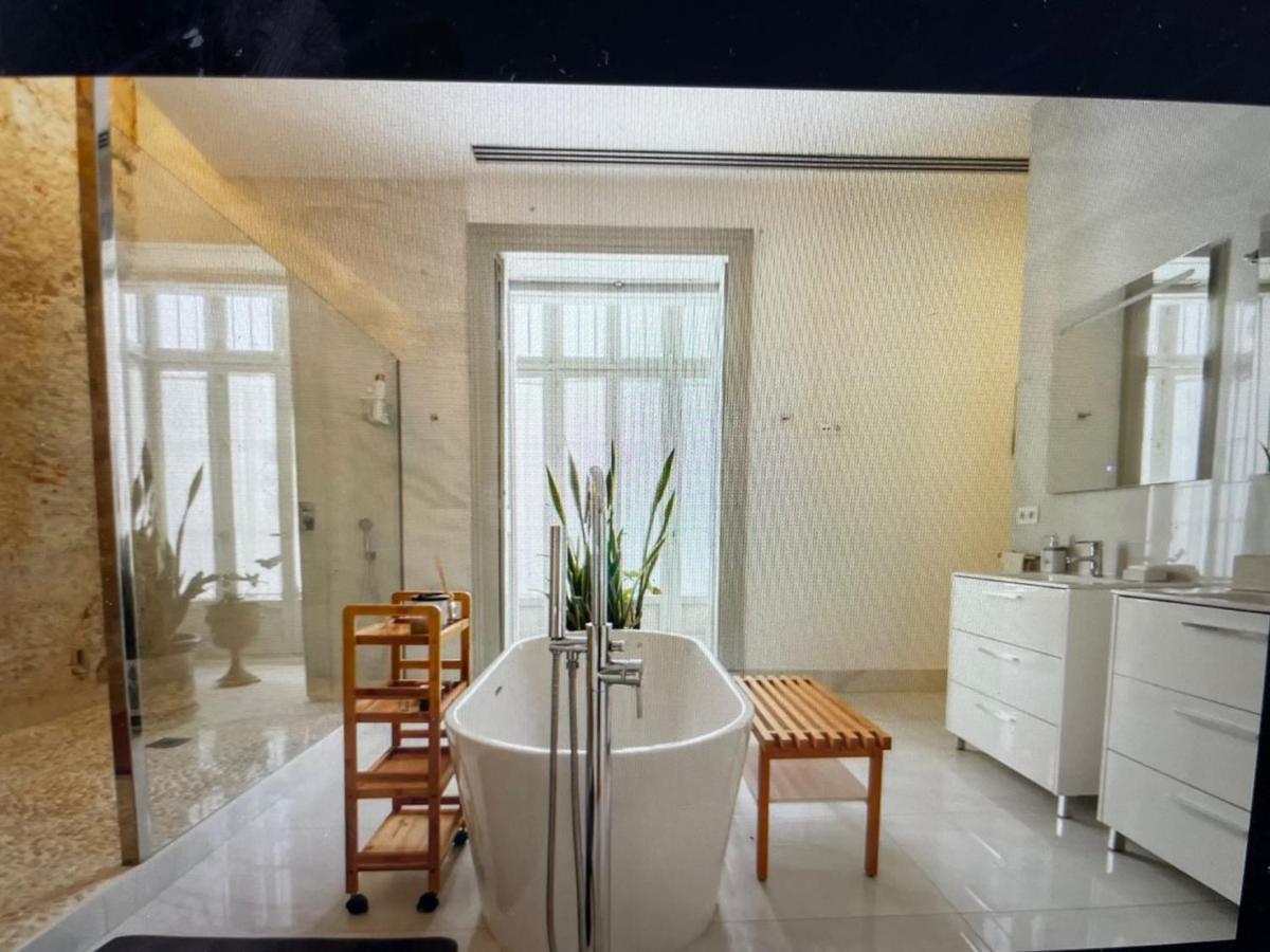 Casa Palacio En Jerez De La Frontera Con Piscina Privada Exterior photo