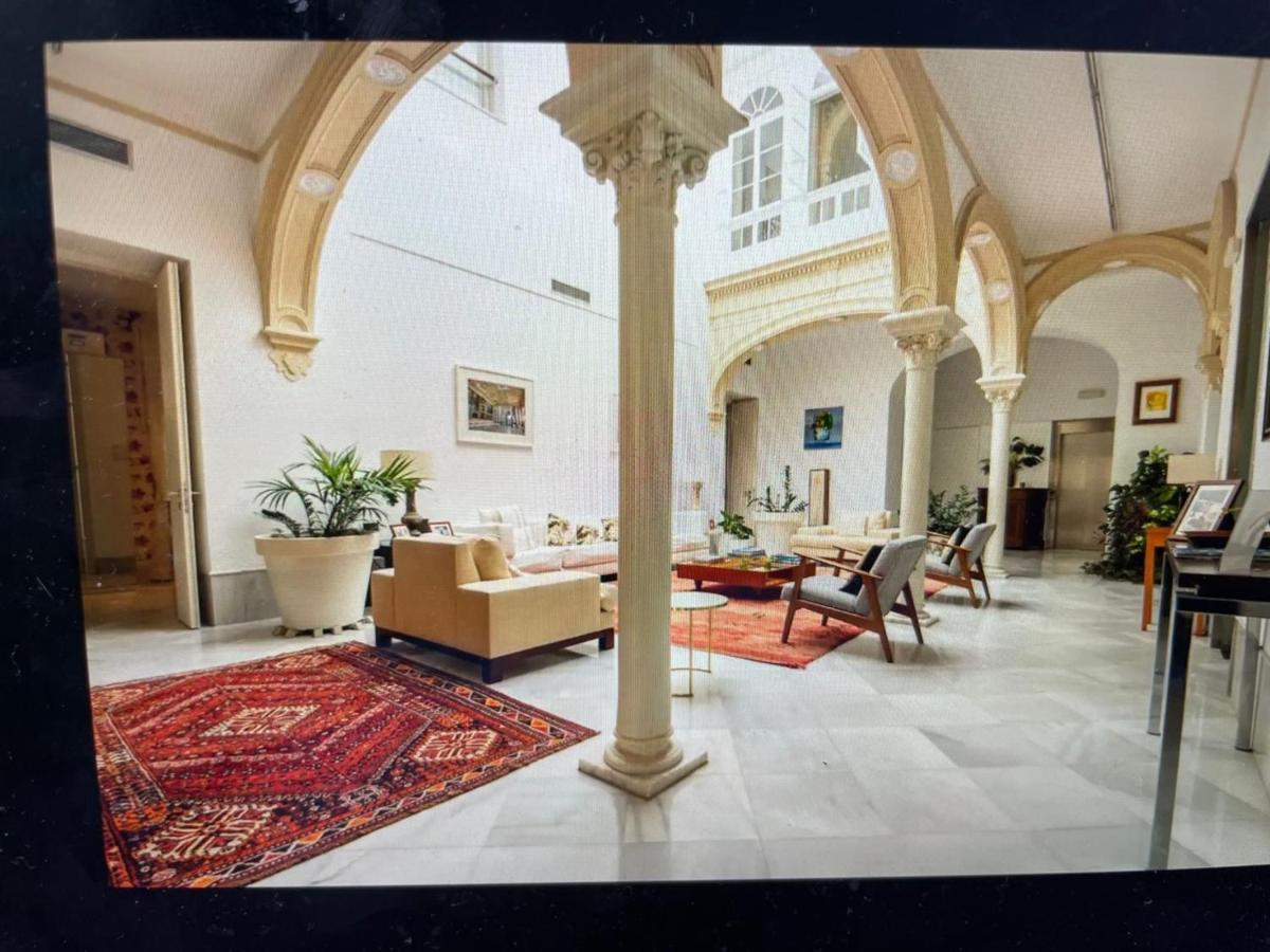 Casa Palacio En Jerez De La Frontera Con Piscina Privada Exterior photo