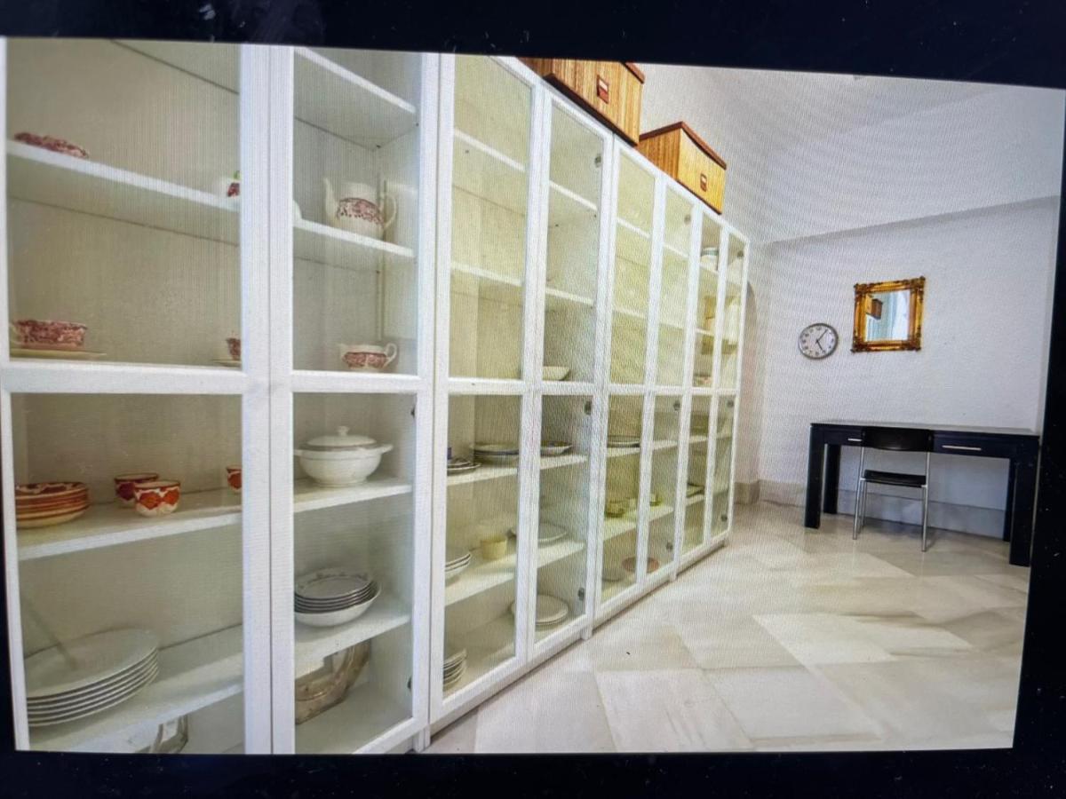 Casa Palacio En Jerez De La Frontera Con Piscina Privada Exterior photo